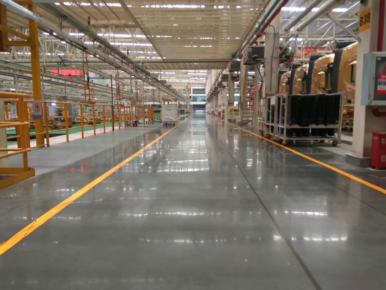 新混凝土地面有必要做密封固化劑嗎？